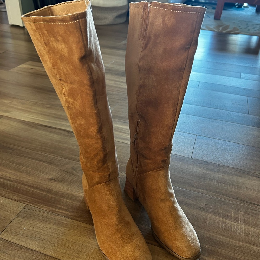 Stylish Tan Over the Knee Women's Boots